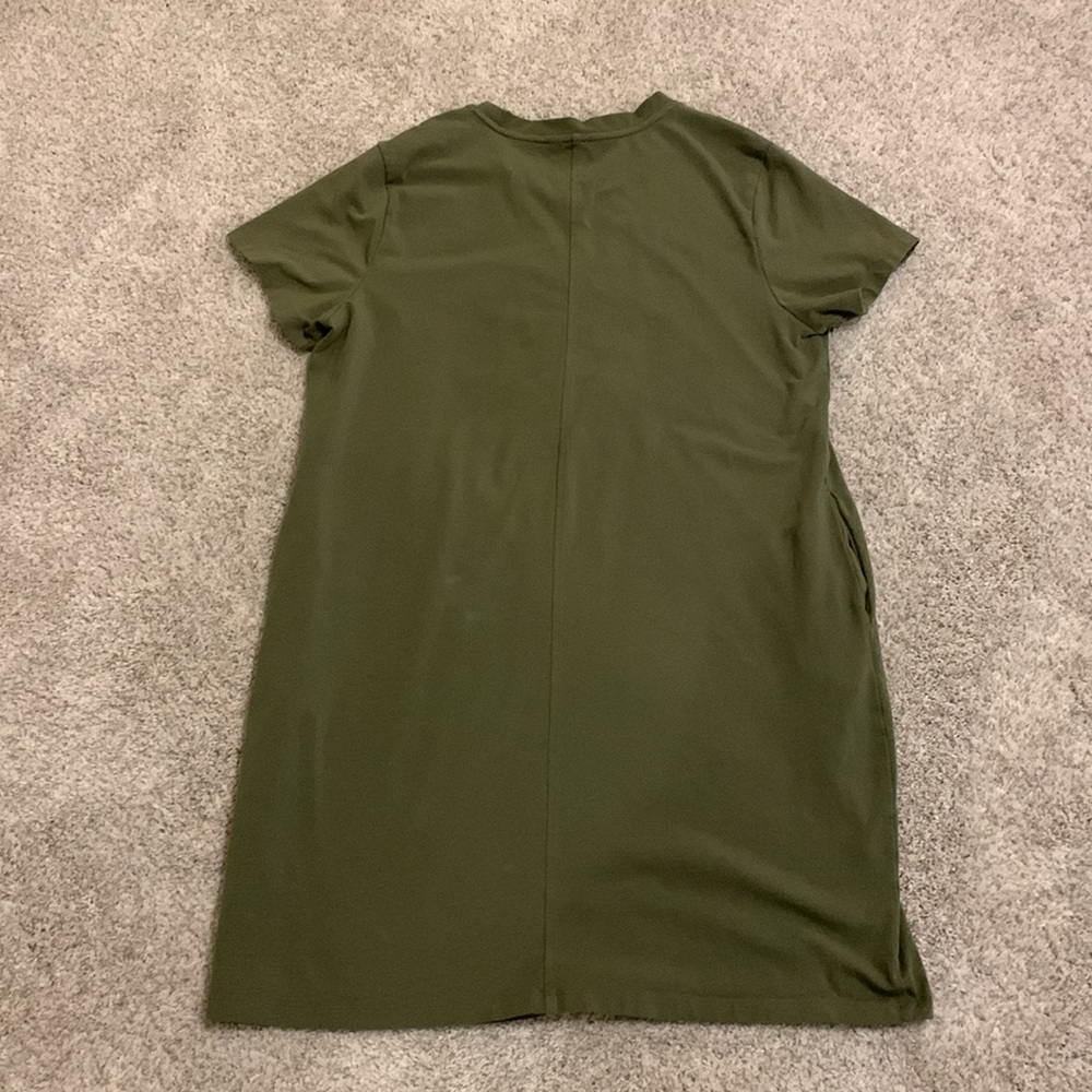 Banana Republic Green T-shirt dress size large w/ pockets - Picture 16 of 17